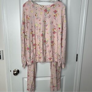 Primary Cares Pink Floral PJ Set Women's Size Large